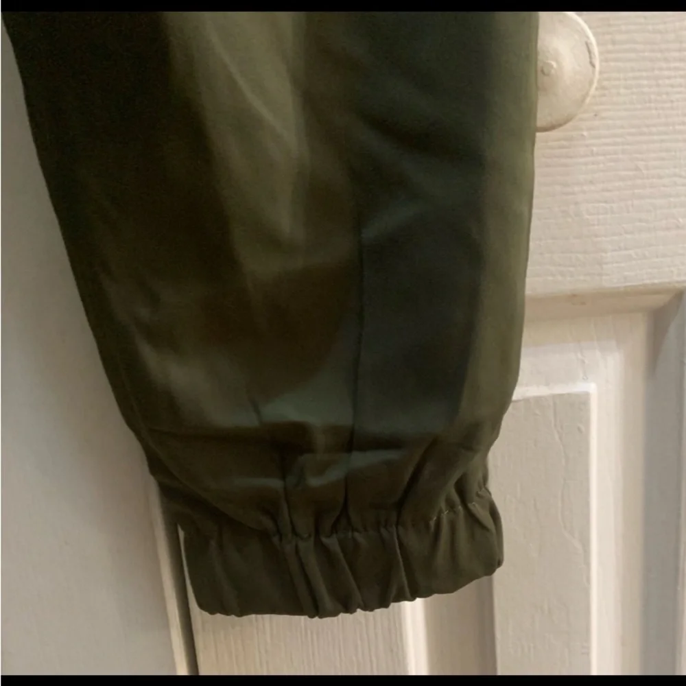 New! “SHEIN” Green Men’s Long Pants. Size Large - Picture 5 of 6